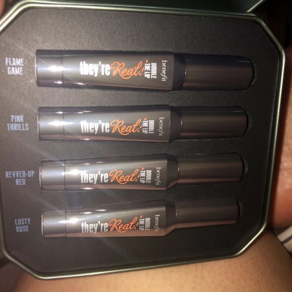 Benefit lip kit